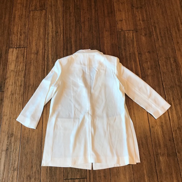 White Oversized Boyfriend Blazer - Picture 8 of 8